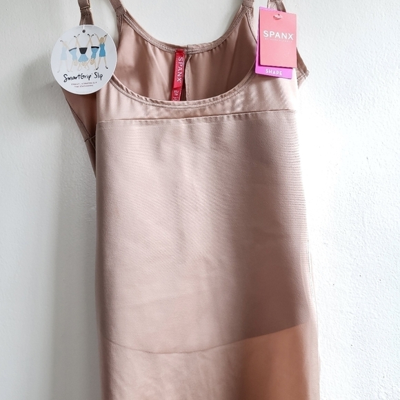 New SPANX SmartGrip Open-Bust Full Foundation Slip NWT XS - Picture 10 of 17